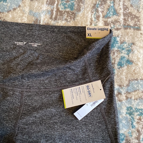 🌟NWT🌟 Old Navy leggings - Picture 2 of 4